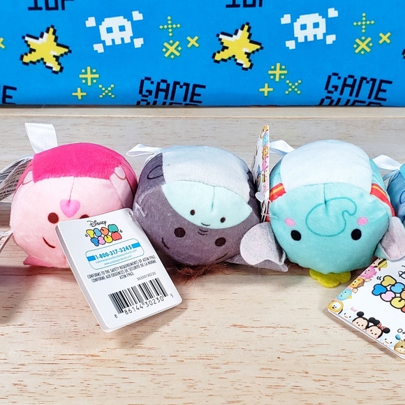 Disney Tsum Tsum Mini Plush Lot includes Stitch Tigger Eeyore Piglet & Dumbo - Picture 5 of 8